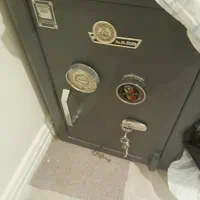 جابجایی گاوصندوق حمل نقل گاو صندوق بازکردن خرید