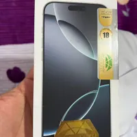 اپل iPhone 16 Pro Max با حافظهٔ ۲۵۶ گیگابایت