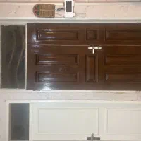 در چوبی آپارتمان