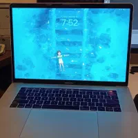 مک بوک پرو ۲۰۱۸ تاچ بار ۱۶ گیگ رم i7