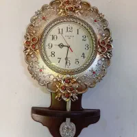 ساعت دیواری بفروش میرسد