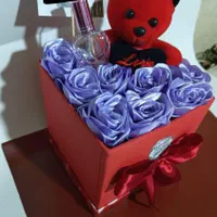 دسته گل باکس گل باکس خرسی گلروبانی|گل مصنوعی|کرج, حصارک پایین|دیوار