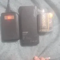 دو عدد پاوربانک.و یه پاد داعمی