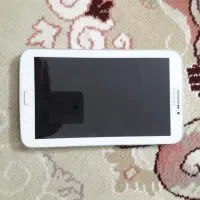 یک عدد تبلت سامسونگ