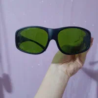 عینک اصل اپراتور لیزر