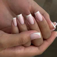 خدمات و آموزش لاین ناخن(ورود به بازار کار)منطقه ۲۲