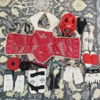 لوازم تکواندو هوگو کلاه کامل با کیف و کمربند