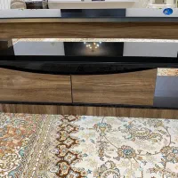 فروش میز تلویزیون هایگلاس سالم