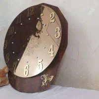 ساعت دیواری