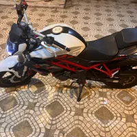 بنلی ۲۵۰ تک