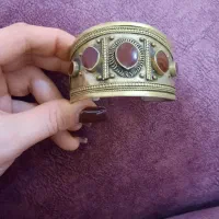 دستبند سنگی اصل