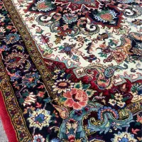 فرش دستبافت هریس سالاری۴تخته۶متری یشکل و یطرح