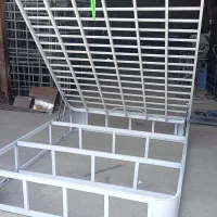 زیر تشکی فلزی سفید رنگ کفی/ ثابت/تخت جکدار|تخت و سرویس خواب|تهران, اکباتان|دیوار