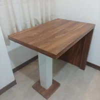 میز چند منظوره