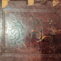 قرآن قدیمی|کلکسیون اشیاء عتیقه|بجنورد, |دیوار