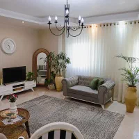 نیروی خدمات خانم
