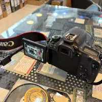 دوربین کنون 77d در حد نو|دوربین عکاسی و فیلم‌برداری|کرمان, |دیوار