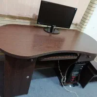 میز کامپیوتر