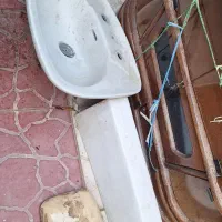 دوعدد روشویی وپایه ها.و یک تولت فرنگی|لوازم حمام|کرمان, |دیوار