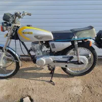 دوعدد متور ۱۲۵ پیشرو