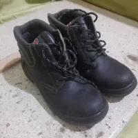 پوتین چرم پنجه فلزی سایز ۴۱