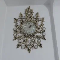 دو عدد ساعت