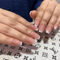 کاشت ناخن بیتا