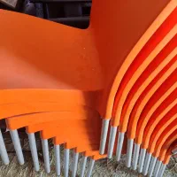 صندلی های رستورانی فایبر گلاس پایه المنیومی و فلزی