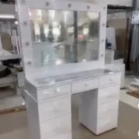 میز آرایش