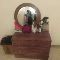 اینه کنسول لوازم آرایشی