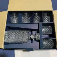 یک عدد جام با شش عدد گیلاس اصل امریکایی