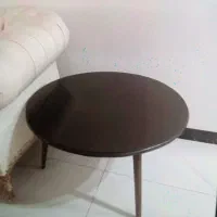 میز گرد جلومبلی