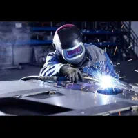 کارگر جوشکار