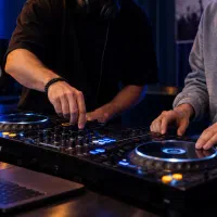 آموزش دیجی از صفر تا صد دوره حضوری ۱۲ جلسهای DJ