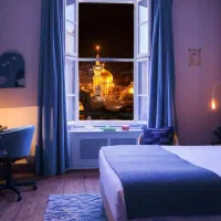 فروش هتل آپارتمان / ۱۸ سوییت/چسبیده به حرم