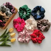 اسکرانچی ساتن