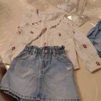 لباس بچگانه در حدنو دامن جین وشومیز