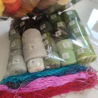 نخ و نقشه منظره با دار قالی چله کشی شده|تابلو فرش|قم, شاه ابراهیم|دیوار