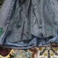 پالتو|لباس|هرسین, |دیوار