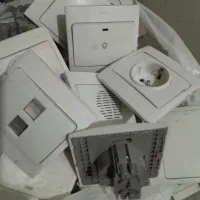 پریز و کلید در حد آکبند legrand