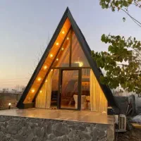 کلبه-سوئیسی-نوساز-منطقه-جنگلی-و-شهرکی