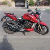 آپاچی 200
