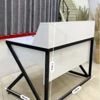میز کار محکم و حرفه ای