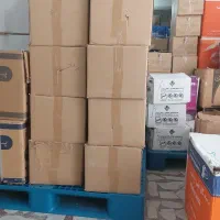 انباردار خانم برای شرکت پخش آرایشی و بهداشتی