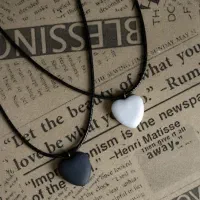 گردنبند طرح قلب