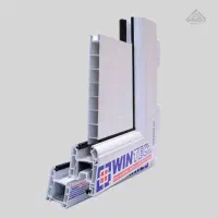 منشی و کارگر ساده