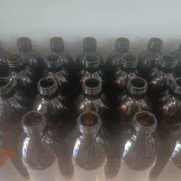 انواع بطری شیشه ای و ظروف یکبار مصرف کلینیک