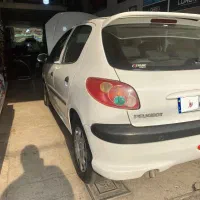 پژو ۲۰۶ تیپ ۵ مدل ۹۳ کم کار سالم در حد نو