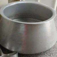 دیگ روحی به همراه دوتا کفگیر در دو سایز و ملاقه