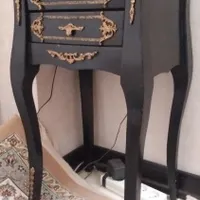 میز چوبی وبرنزی